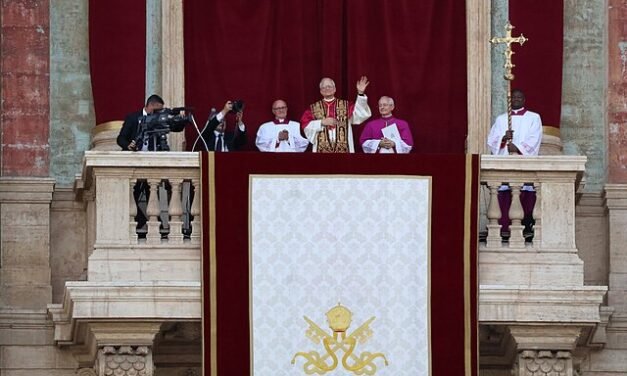 Pope Leo XIV Calls Church to Bear Witness During First Mass as Pontiff